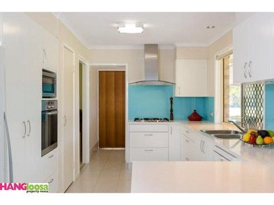 22 Silverdale Court, Cooroibah
