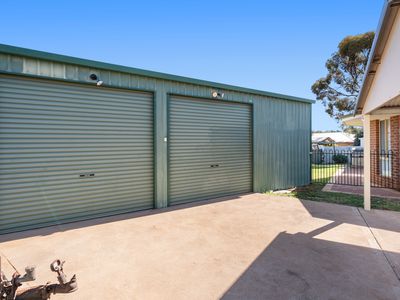 10 Siberia Close, Hannans