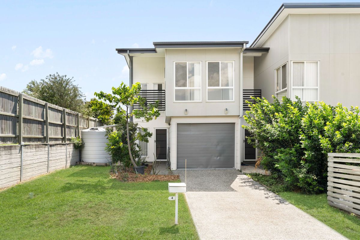 4 Larcom Crescent, Redbank Plains