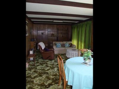 99 Lakeside Avenue , Mount Beauty