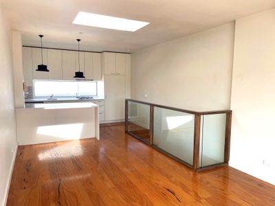 202 Como Pde East, Parkdale