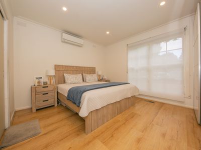 35 Birdwood Street, Box Hill South