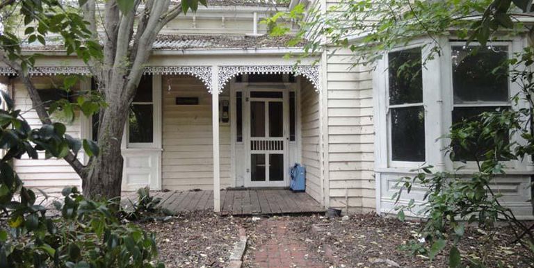 23 Cowslip Street, Violet Town