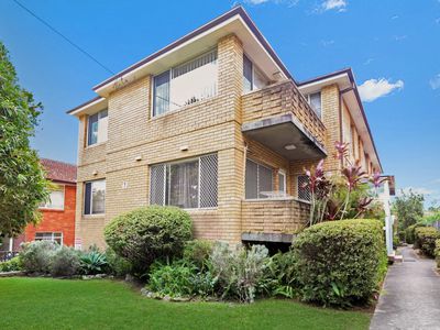 2 / 7 Parry Avenue, Narwee