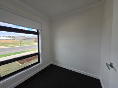 21 Eaglehawk Street, Sunbury