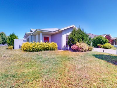 2 Apsley Crescent , Dubbo