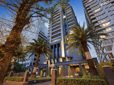 1005 / 480 St Kilda Road, Melbourne