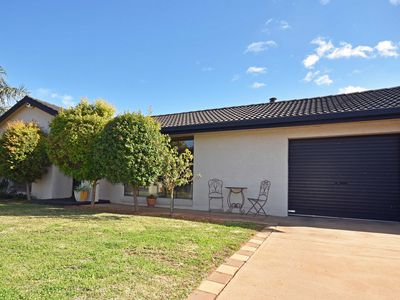 449 Wheelers Lane, Dubbo