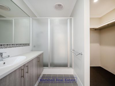 9 Columbia Crescent, Alkimos