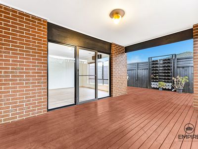 40 Ferrari Drive, Cranbourne East