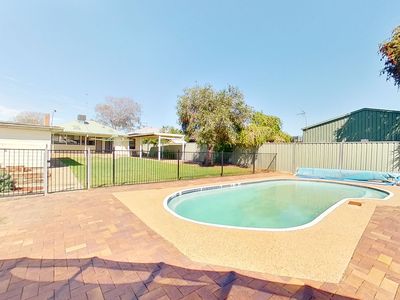 9 Sterling Street, Dubbo
