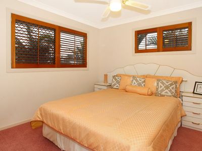 39 Glenwater Crescent, Helensvale