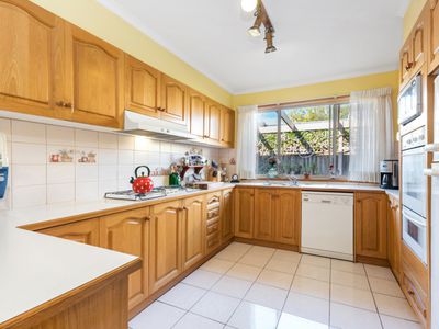 11 Dane Court, Leopold