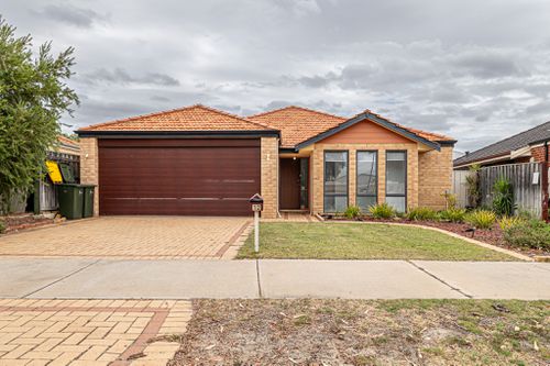 12 Harberton Parkway, Ellenbrook