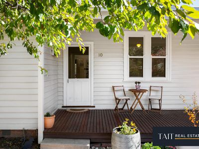 10 Orwell Street, Wangaratta
