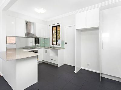 14 First Avenue North, Warrawong