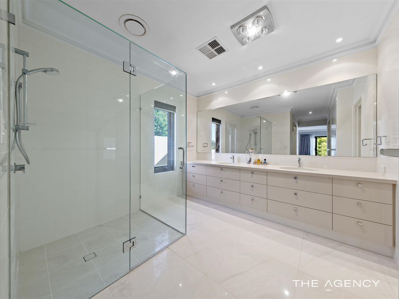 5 Sumich Gardens, Coogee