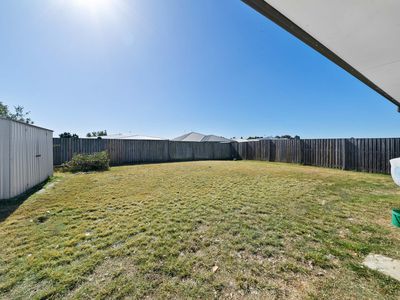 20 LACEWING STREET, Rosewood