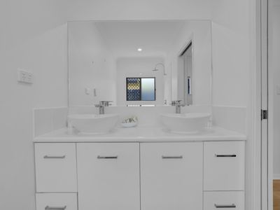 9 Tribulation Close, Kewarra Beach
