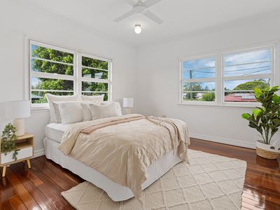 8 Miller Street, North Booval
