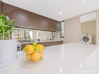 9 Cassowary Cres, Coodanup