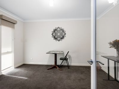 1 / 34 Smythe Drive, Broadwood