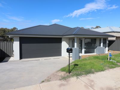 42 Delma Crescent, Seymour