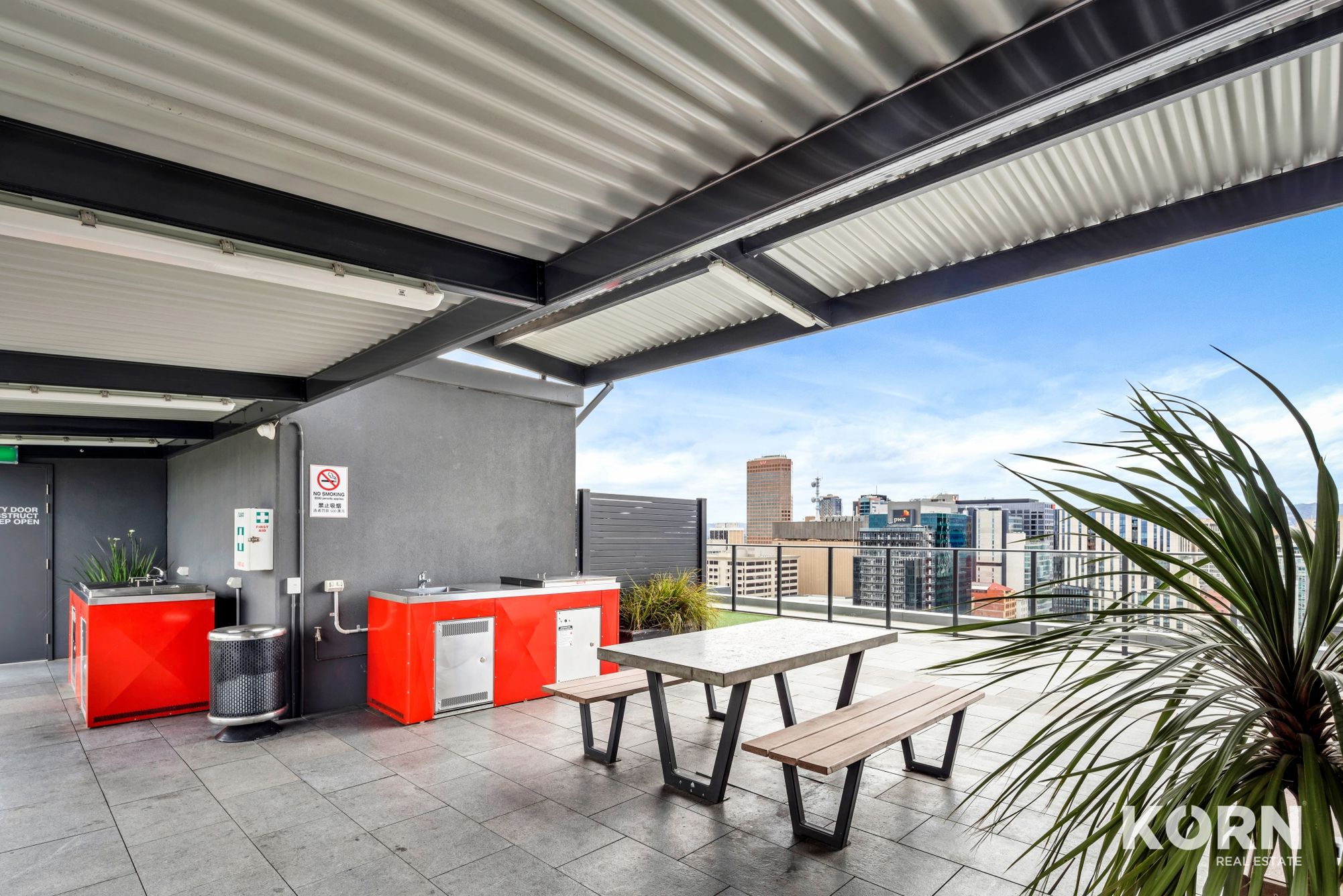 611 / 160 Grote Street, Adelaide