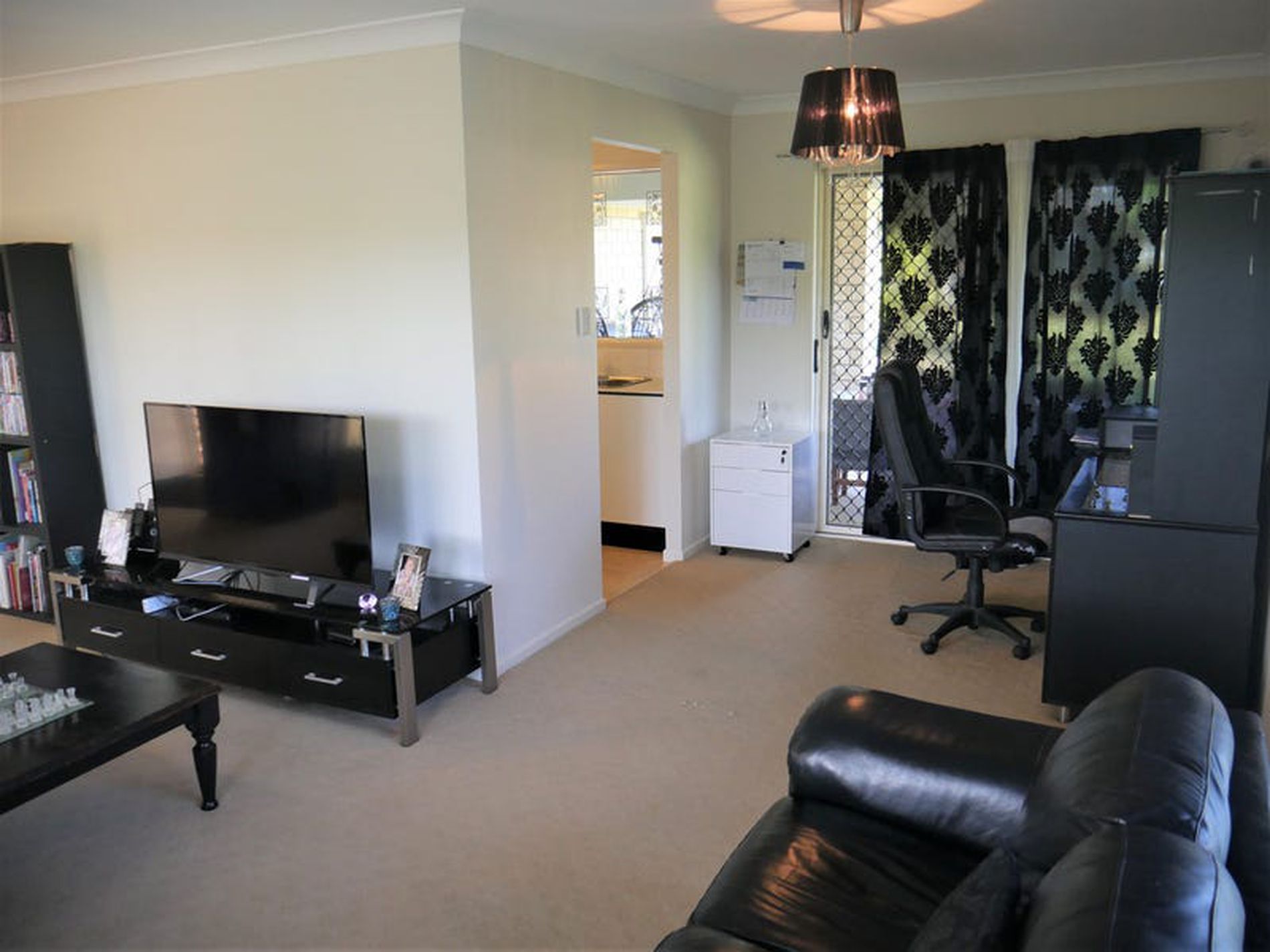8 West Street, Kingaroy