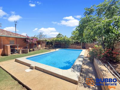 8 Brigalow Avenue, Dubbo