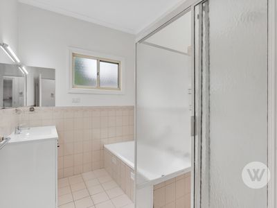 1A Sylvia Court, Coromandel Valley