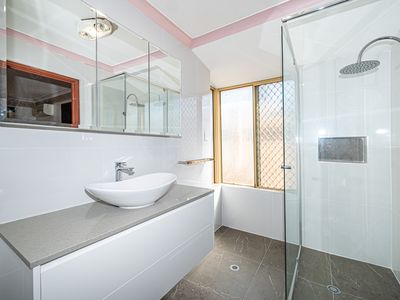 10 Dampier Court, Thornlie