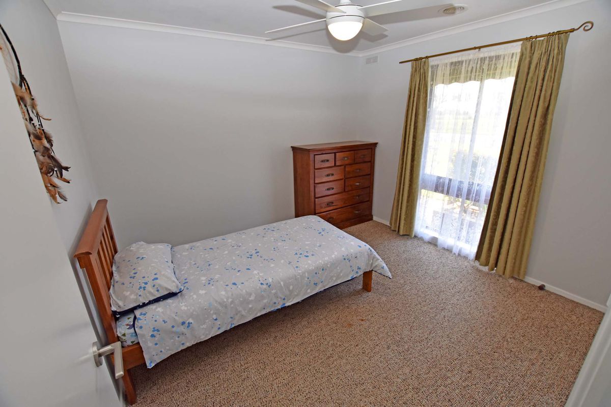 24 Waverley Avenue, Merrigum