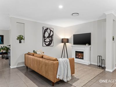 27 Scoparia Drive, Brookwater