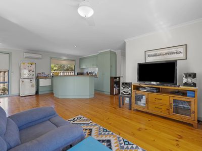 80 Birkett Street , Euroa