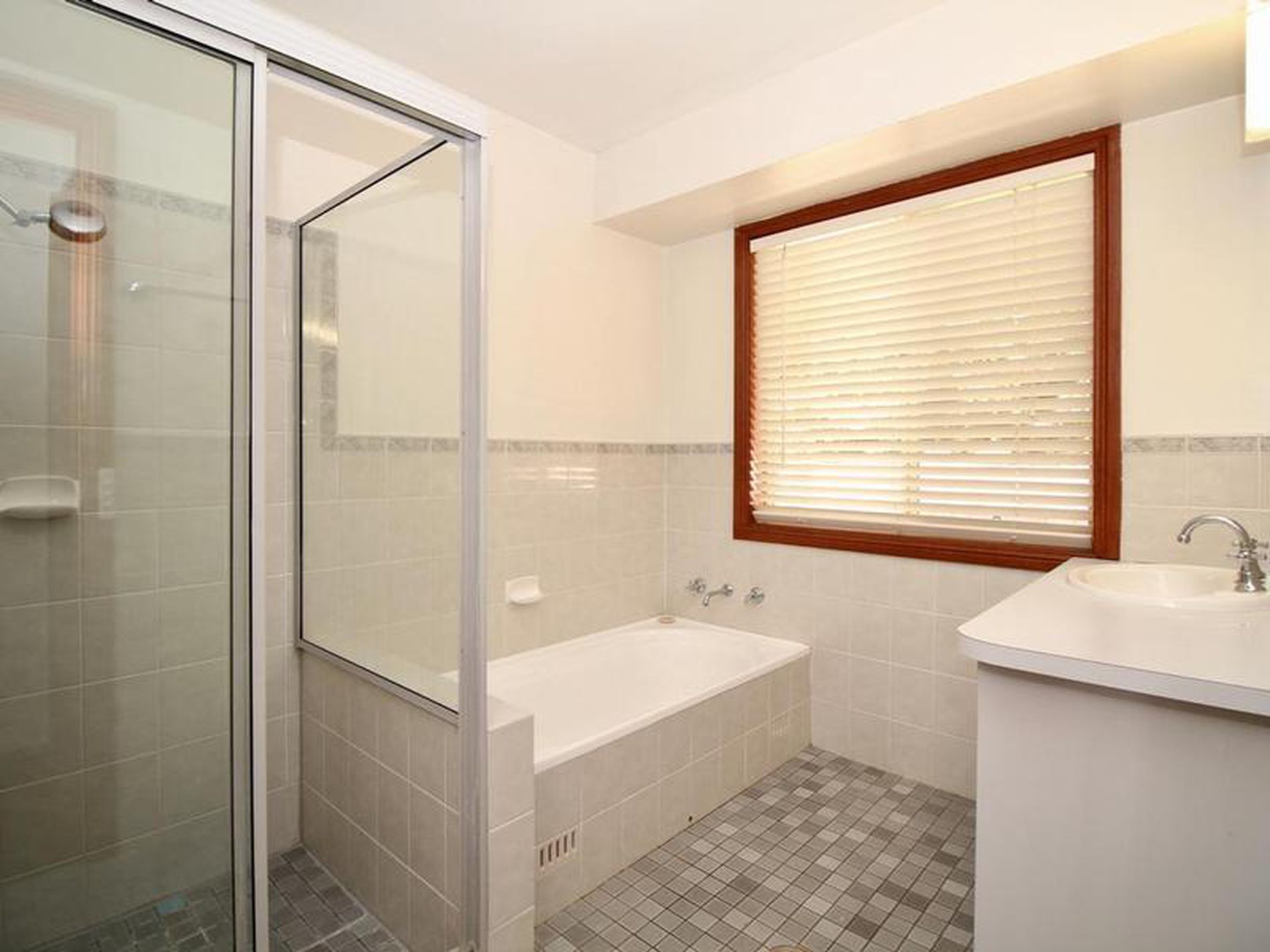 9 Stocks Place, Windradyne