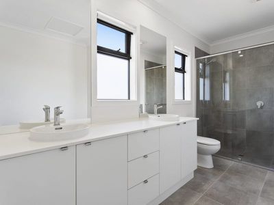 3 / 401 Shannon Avenue, Newtown