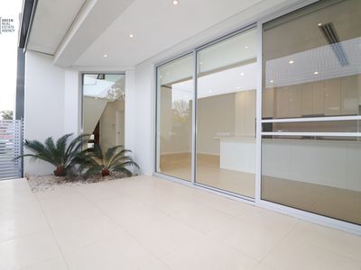 6A Clifton Street, West Ryde