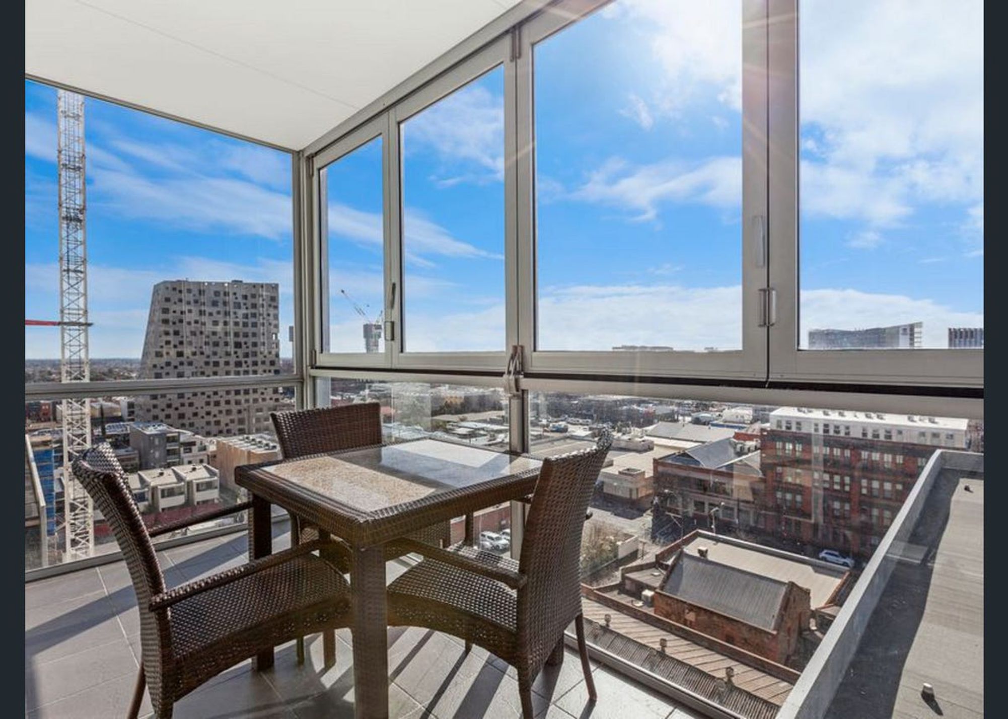 1001 / 10 Balfours Way, Adelaide