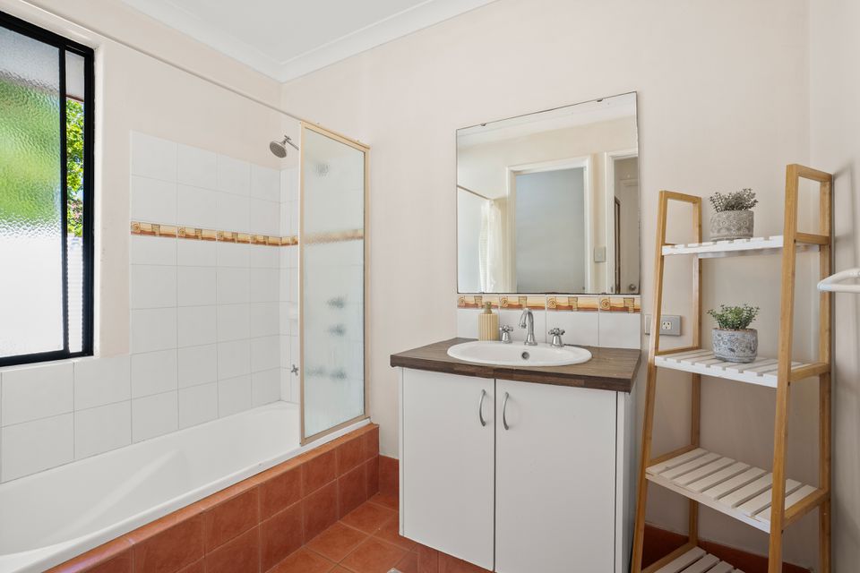 25 Seawind Drive, Rockingham