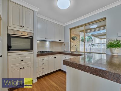 3 / 76 Dover Road, Scarborough