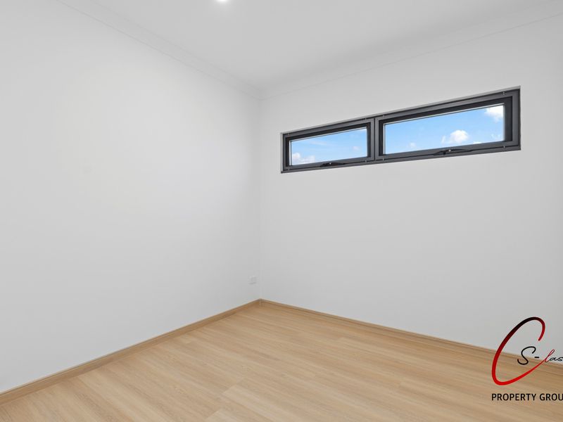 2 / 47 Morrison Road, Woodbridge