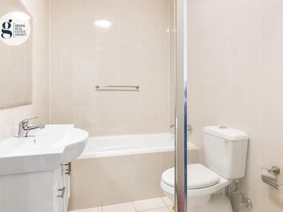 2 / 4 Dean Crescent, Ermington