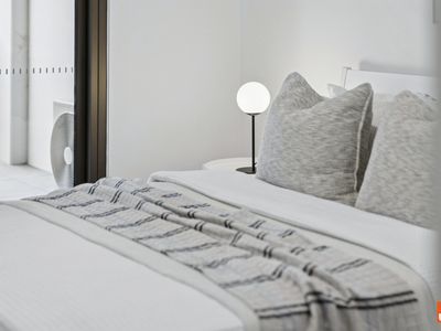 206 / 21 Challis Street, Dickson