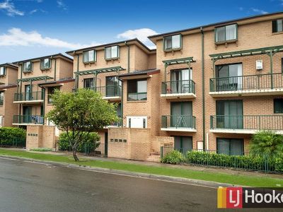 14 / 1 early street, Parramatta