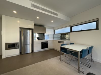 B508 / 14H Mentmore Avenue, Rosebery