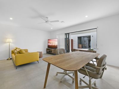 1021 / 154 Musgrave Avenue, Southport