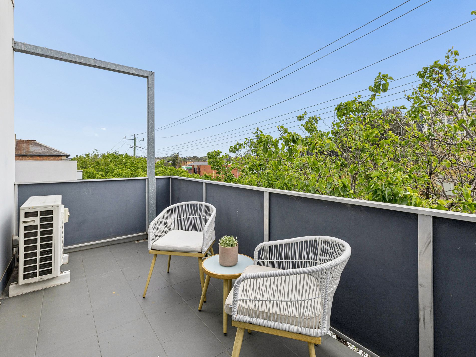 19 / 53 Whitehall Street, Footscray