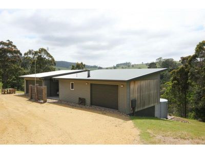 22 Limousin Drive, Lochiel