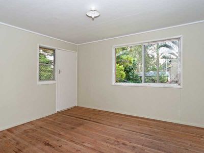 9 Neilson Crescent, Riverview